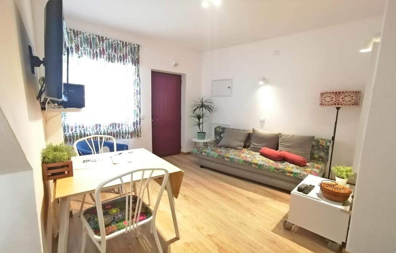 A41 - Olive Tree Street 1 Bed Flat Apartment ลากอส ภายนอก รูปภาพ